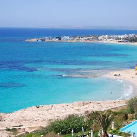 Beautiful Holiday In A Prime Location In Protaras, Book Early To Secure Your Dates, 1213 Villa Protaras
