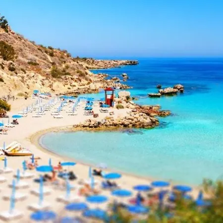 别墅 Beautiful Holiday In A Prime Location In Protaras, Book Early To Secure Your Dates, 1213 普罗塔拉斯